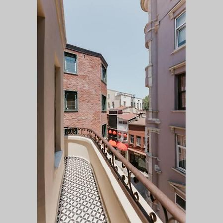Galadoo Suites 3Rd Floor Стамбул Екстер'єр фото