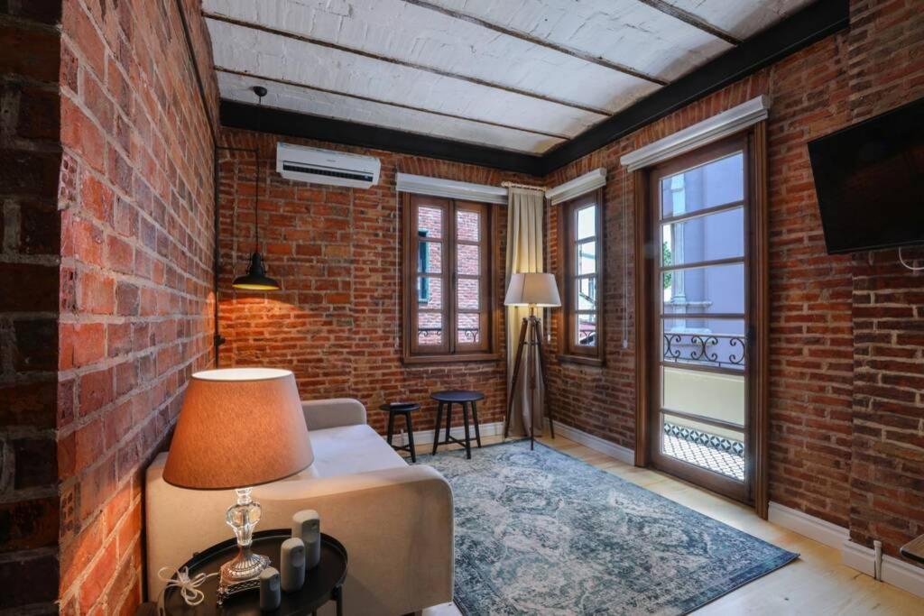 Galadoo Suites 3Rd Floor Стамбул Екстер'єр фото